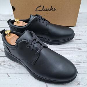 未使用　Clarks　クラークス　【28】 革靴　本革　ビジネスシューズ