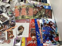 【同梱不可/現状】 戦国BASARA グッズ まとめ売り 缶バッジ ぬいぐるみ ミニフィギュア アクキー アクスタ ラバスト パンフレット 他_画像6