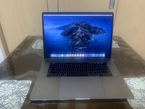 極美品 Apple MacBook Pro Retina A1707 2017 モデル Core i7 2.9GHz/15インチ/Radeon Pro 460/Win10 Pro/16GB/SSD 512GB/Touch Bar