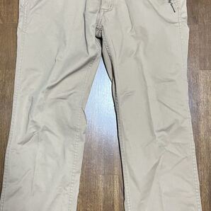 イルズ ILLS チノパンツ バックに刺繍文字 サイズL