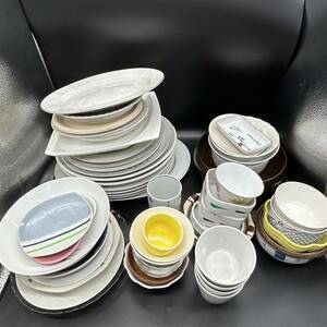  tableware .. ceramics large amount summarize 