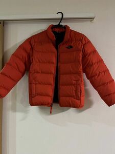 ノースフェイス　THE NORTH FACE キッズ　ジュニア　ダウンジャケット　アウター　ジャンパー　防寒　赤　レッド　BOYS M(10/12)