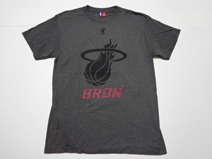 ■1204■NBA MIAMI HEAT majestic マイアミヒート●半袖Tシャツ●