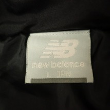 //【メンズ】ニューバランス new balance *中綿ベンチコート*Lブラック×白フーデッドロングコートロゴメンズ(jk2-2311-459)【01L32】_画像9