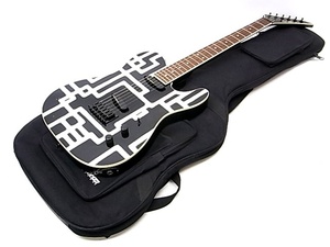 e10914　FERNANDES LIMITED EDITION　フェルナンデス　リミテッドエディション　エレキギター　布袋寅泰　音出し確認済　ソフトケース