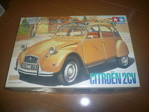 プラモデル　未完　シトローエン２ＣＶ　ＣＩＴＲＯＥＮ２ＣＶ　タミヤ　ＴＡＭＩＹＡ　中古_画像1