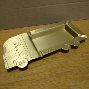 FUSO ふそう グッズ 灰皿 truck トラック super great スーパーグレート コレクション ロゴ 非売品 ノベルティ 限定 collection ashtray