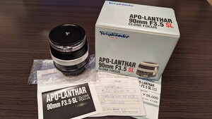 美品 希少 Voigtlander APO-LANTHAR 90mm F3.5 SL Close Focus キャノンFD ニコンAi-S オリンパスOM等用　箱取説等付き レンズ