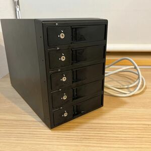 ★ジャンク★ センチュリー 裸族のインテリジェントビル5Bay USB3.0+eSATAコンボ CRIB535EU3 