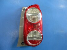 トヨタ パッソ KGC30　右・テールランプＡｙ　LED　コイト　220-51004_画像1