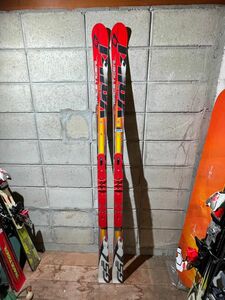 フォルクル レースタイガーワールドカップGS 185cm スキー板