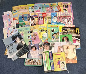 昭和アイドル おニャン子クラブ ファンクラブ 会報 VHS 岩井由紀子 アイドル グッズ まとめて 