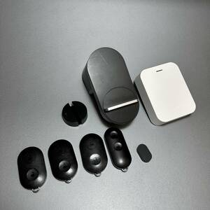 　★全国送料無料★ 現状渡し Qrio Lock Q-SL2 HUB Key Q-K1 3個 Q-K2 動作品 付属品の大半欠品◆ キュリオ スマートキー スマートロック