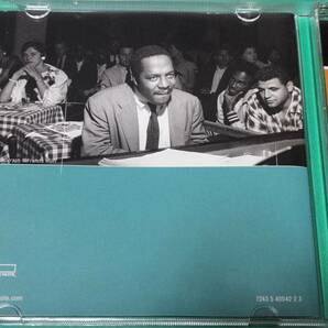 G 【輸入盤】 バド・パウエル BUD POWELL / THE DEFINITIVE 中古 送料4枚まで185円の画像3