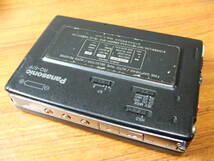 f965 Panasonic/パナソニック RQ-S7F ポータブルカセットプレーヤー 未確認　ジャンク　本体_画像8