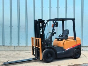 forklift TCM FD25T4 202001 860h 2.5tディーゼル、標準3000mmマスト低稼働860h！！