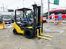 フォークリフト コマツ FD20T-17 2014年 1,885h 中古　フォークリフト_画像1