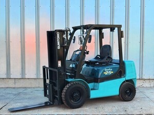 forklift 住友forklift 11FD25PAXIII24D 202006 6,414h 2.5tディーゼルvehicle、good conditionな2