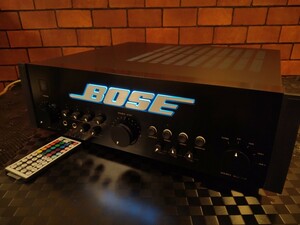 【極上美品】BOSE 4chプリメインアンプ　4702Ⅲ後期モデル　ロゴランプRGB調光調色リモコン対応