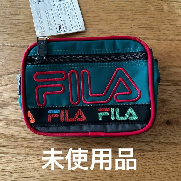 【未使用品】FILA ポーチ　小物入れ