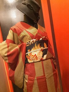 黒・赤・黄の縞のジオメ柄　モダンで個性的なアンティーク着物　昭和モダン　昭和初期