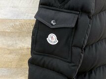 ●極美品!! MONCLER/モンクレール ダウンジャケット MONTGENEVRE/モンジュネーブル E20914033805 54272 サイズ1 ブラック系 ハンガー付き_画像4