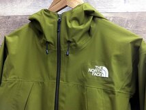 ●新品同様!! THE NORTH FACE/ザ・ノース・フェイス クライムライトジャケット NP12003 ファーグリーン Mサイズ 防水ジャケット アウトドア_画像2