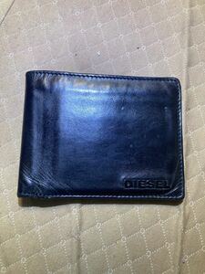 DIESEL 二つ折り財布　革 財布 レザー ブラック 黒 ウォレット