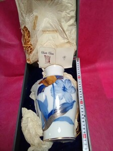 ★OKURA大倉陶園フラワーベース・花瓶【高さ27㌢】自宅コレクションボード長期保管品（共箱入）