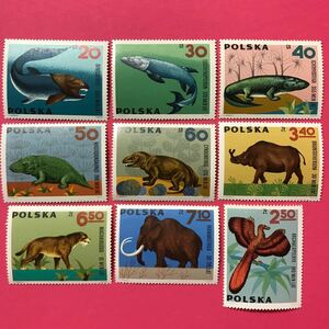 外国未使用切手★ポーランド 1966年 先史動物 9種