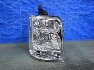 1398　エブリィワゴン　DA64W　右ライト　HID　LE06H6166　良品