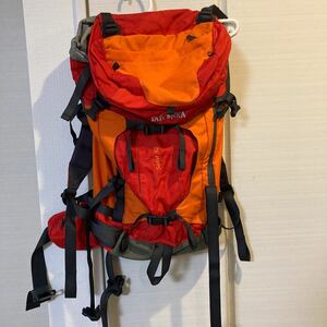 タトンカ　登山用リュックサック　tatonka solid32 