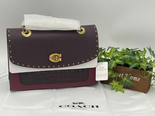 新品　coach コーチ　ショルダーバック　パーカー シグネチャー ハンドバッグ チェーン　タグ付き　