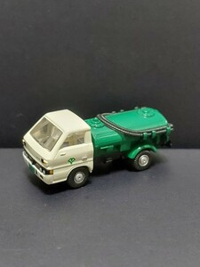  car collection no. 5. Isuzu Elf septic tank truck No.85 1/150 scale 