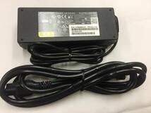 「中古美品」富士通 19V-5.27A ACアダプターFMV-AC323 FMV-AC323A FMV-AC323Bなど発送_画像2