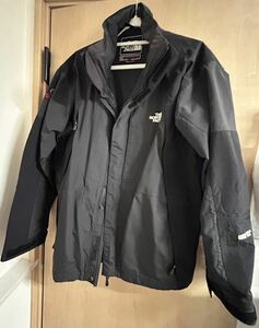 【UESD品】ノースフェイス GORE-TEX ジャケット アウター 暖かいです Lサイズ:日本のXLサイズです。