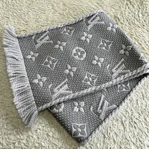 極美品 ルイヴィトン LOUIS VUITTON エシャルプ ロゴマニア モノグラム マフラー ストール シルク 絹 ウール グレー イタリア製_画像6