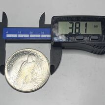 アメリカ　2021年　リバティヘッド　鷲デザイン　エ・プルリブス・ウヌム 合衆爲一　イーグル　大型　硬貨　　重さ21.05g_画像3