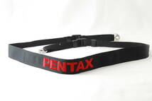 ☆Pentax ペンタックス 67/645用 カメラ ストラップ 黒色(ブラック)×赤色(レッド)金具付き フィルム 中判 純正 ショルダー Camera Strap☆_画像1