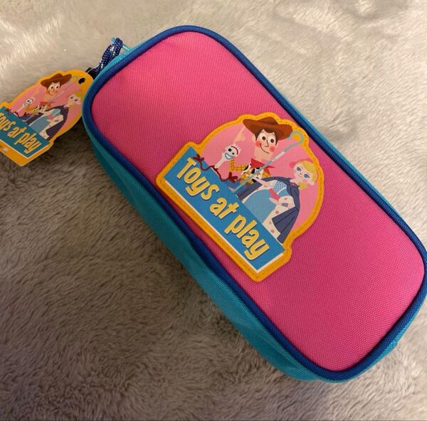 新品 トイストーリーペンケース