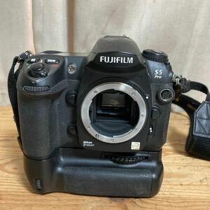 FUIFILM/フジフィルム　S5Pro MB-D200 デジタル一眼ボディ一眼レフカメラ デジタル一眼レフカメラ バッテリー