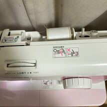  brother ブラザー コンパクトミシン ELU52シリーズ M35-PK ホワイト×ピンク カバー/電源コード付 裁縫 _画像4