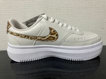 新品23.5cmナイキNIKEレディーススニーカーコートビジョンアルタLTR COURTVISIONホワイト豹柄エアフォース1AF1好きに厚底スニーカー_画像8