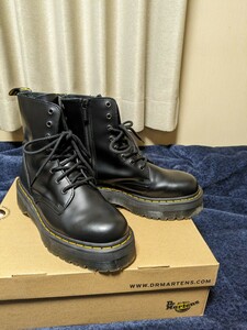 【美品】Dr.Martens クアッドレトロ UK8