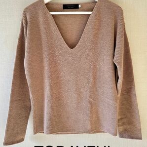 【美品】TODAYFUL トゥデイフル　Vネックニット