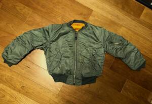 フライトジャケット 実物MA-1　MEDIUM　アルファ社　1970年　100％WOOL PILE　ALPHA INDUSTRIES INC. 中古 冬用 難あり