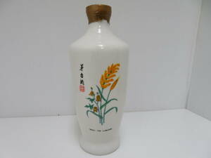 古酒　茅台酒　台湾　中華民国　マオタイ　未開栓　500ｍｌ　55％　82年