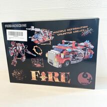 お誕生日プレゼント積み木 ブロック 玩具 ロボット 消防車ヘリコプター 赤 レッド 男の子 おもちゃ 変身_画像8