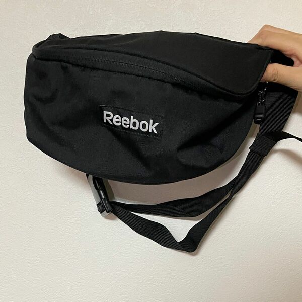 Reebok ウエストバッグ