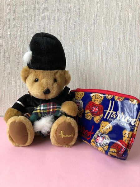 新品・未使用　　　　　　　　　　　　　　　　　Harrodsベア & ミニポーチ